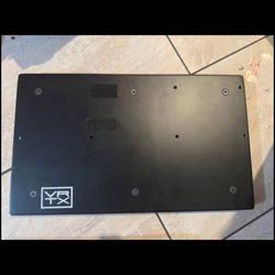 Vertex Pedalboard 11 x 17