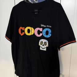 Boxlunch Exclusive Jersey Pixar Coco Miguel Size L
