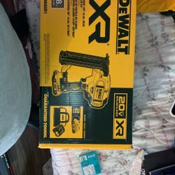 Dewalt 18 G Nailer 