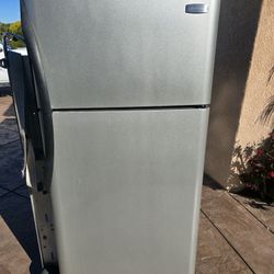 Apartment Refrigerator W30 $270