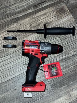 New Milwaukee M18 FUEL 1/2in. Hammer Drill/Driver (Tool Only)