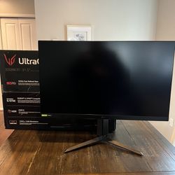 LG UltraGear 31.5” 165 Hz Monitor