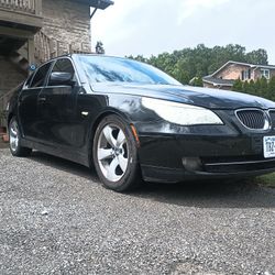 BMW I528