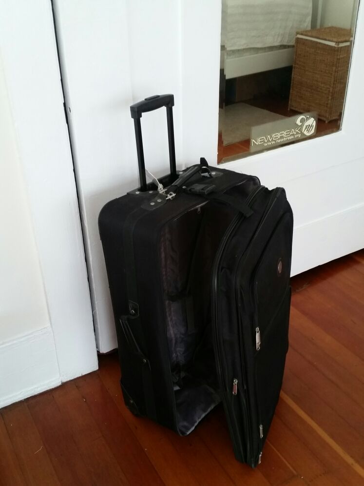 Suitcase, American Trunk & Case brand, Medium Sized