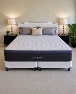 Newer King Helix Midnight Luxe 13.5" Hybrid Mattress