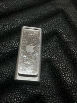 iPod Shuffle 3rd generation Apple 2GB Silver