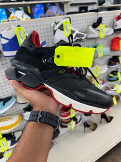 CHRISTIAN LOUBOUTIN RED RUNNER SPIKED SNEAKERS SIZE 46 USED WITH BOX