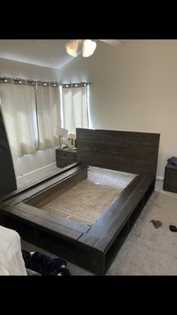 Dylan Platform Bed 