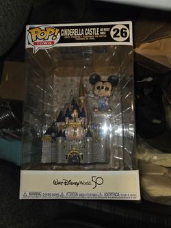 Cinderella castle and Mickey Mouse Walt Disney World Funko Pop