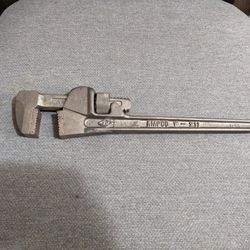 AMPCO W-211 10" Pipe Wrench Non-Sparking