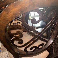 2 Wooden Bar  Height swivel Stools