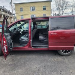 2017 Dodge Grand Caravan
