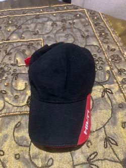 Black with red Hat