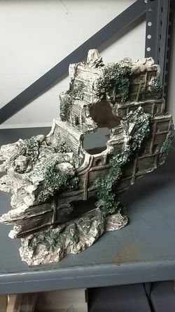Artificial aquarium decorations driftwood sunken ship