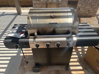 Char Broil Barbecue