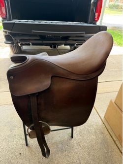 Vintage Brown Leather English Saddle