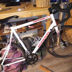 This Road Bike Is In Good shape Well Taken Care Of 