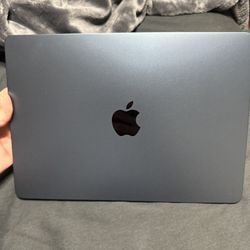 MacBook Air M3 