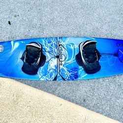 Obrien Silence 143 Wake board - 56” Blue w/ bindings - O’brien wakeboard boat water ski sports