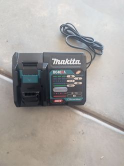 Makita 40v charger