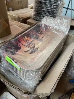 Smoke shop ashtray rolling papers metal