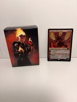 CASH/TRADE MTG Chandra Foil Card + Deck Box