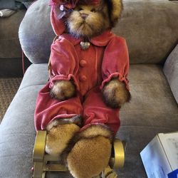 Bear In A Sleigh 