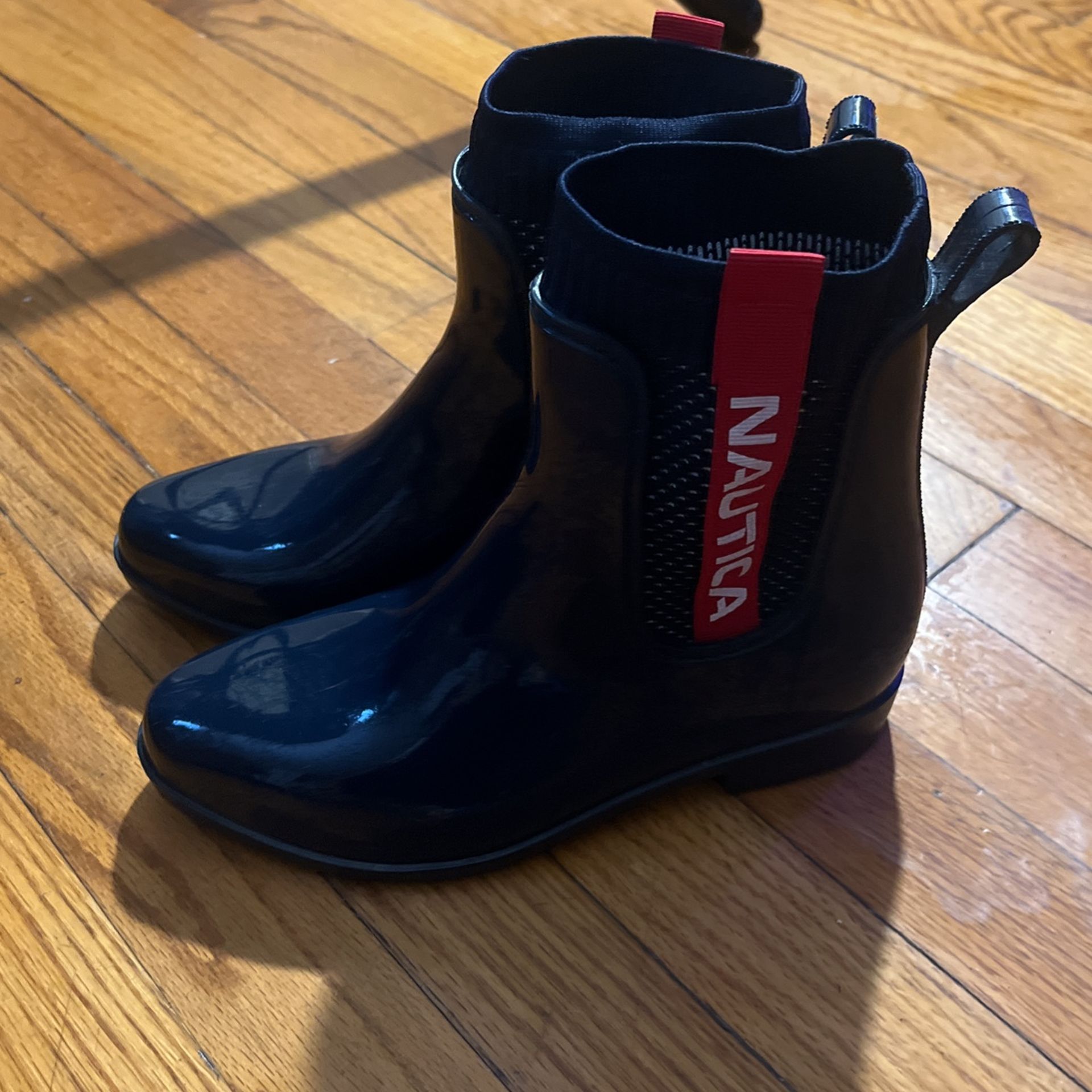 Nautica Rain Boots Size 7