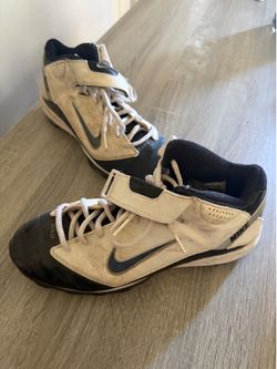 Nike Never Out Hustled Football Cleat Size 8