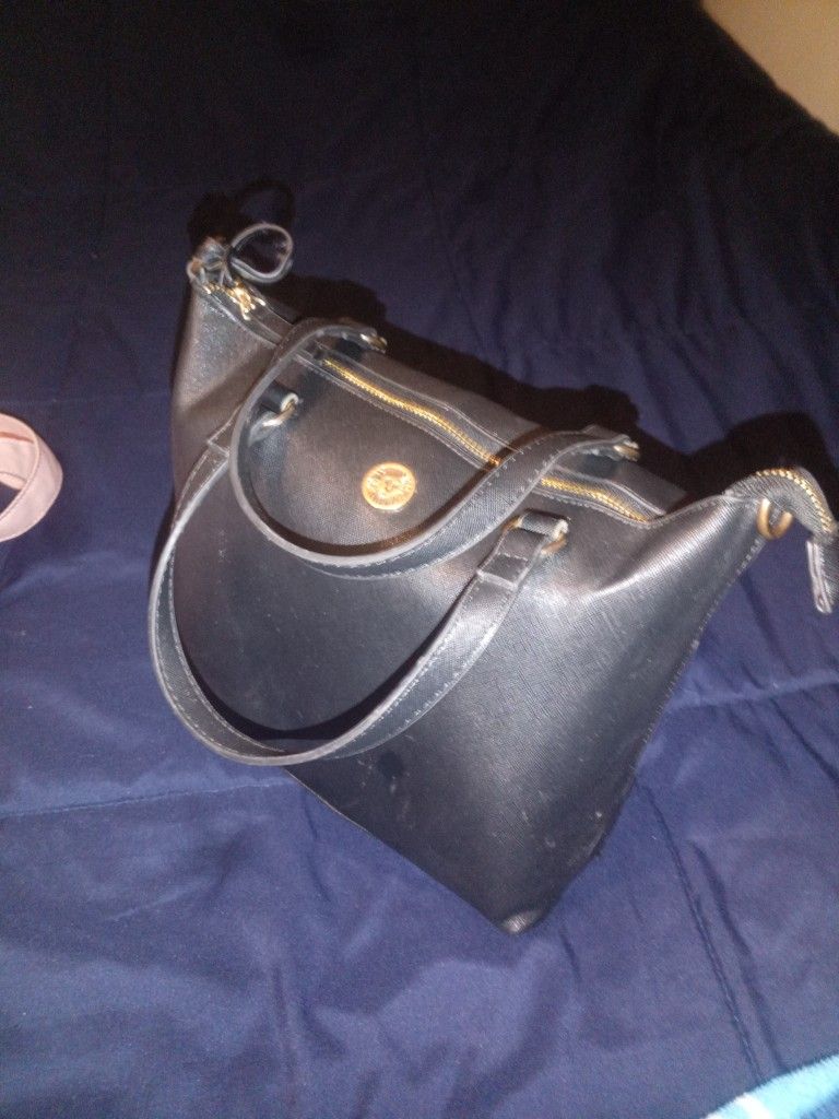 Purses / Bags / Wallets
