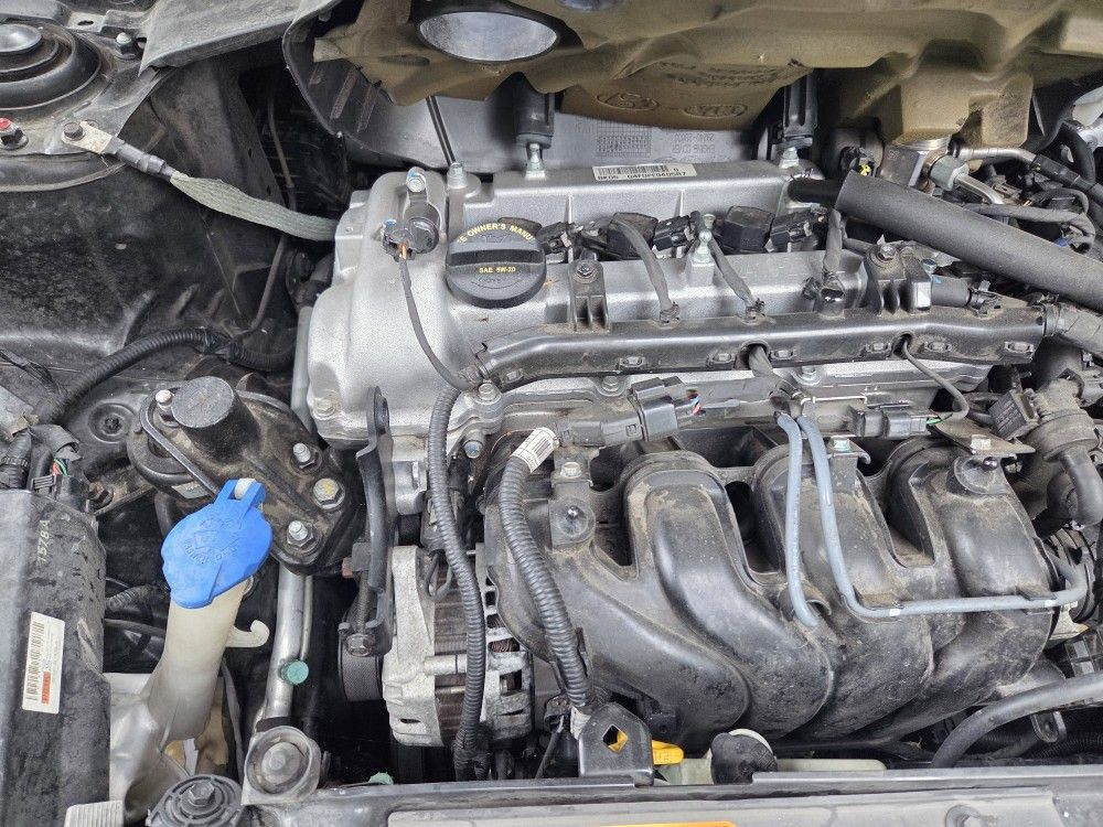 Parts Only Hyundai Veloster 2013
