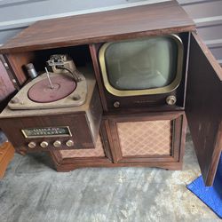 Vintage tv and recorded player