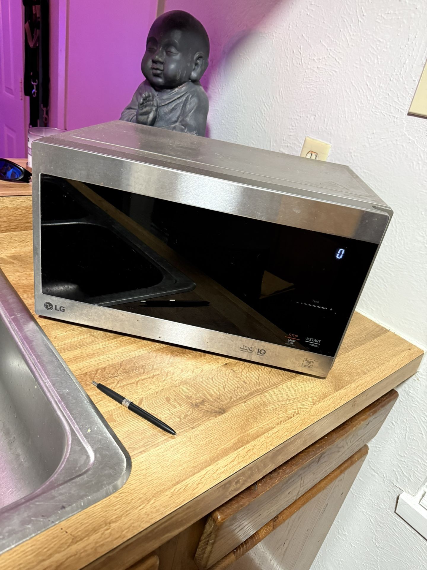 LG microwave