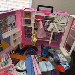 Barbie Closet And Clothes 