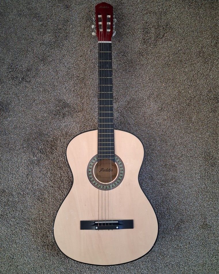 Guitar Acoustic