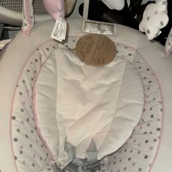 Baby Girl Swing/bouncer 