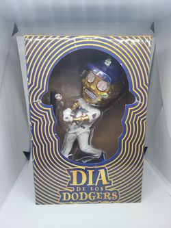 LA Dodgers Bobblehead Dia De Los Dodgers