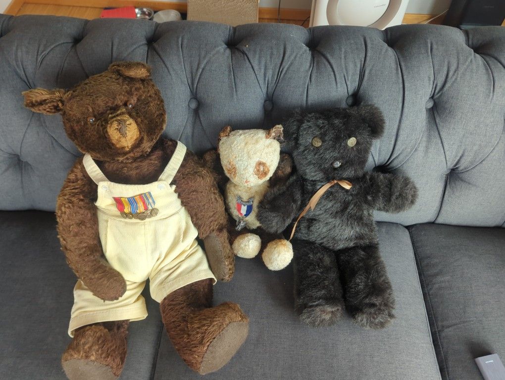 Vintage Teddy Bears (1940-50s)