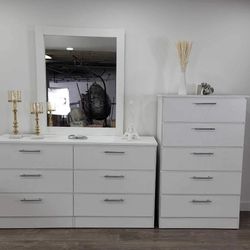 Dresser Whit Mirror And Chest  - Cómoda Con Espejo Y Gavetero 