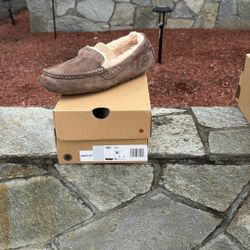 Ugg