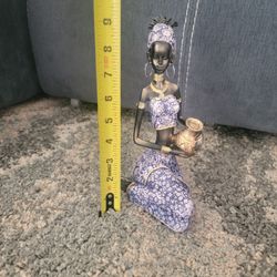 African Woman Doll / Figura De Mujer Africana