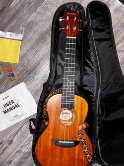 Brand New Donner Concert Ukulele Starter Kit - Includes Bag, Tuner & Accessories