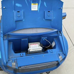 Mini-Ford Raptor battery operated