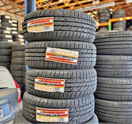 215/55-17 Arroyo Tires Nuevs con 50.000 millas de garantía