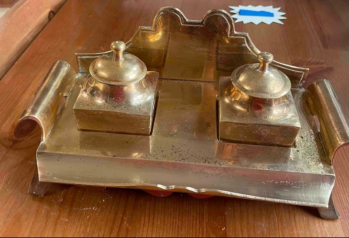 Vintage 1880S Antique Brass Double Ink Well Set Made In England (Weighs 4 1/2 Lbs)