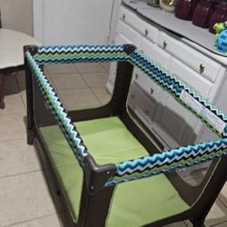 Cosco Play Pen Like New Coralito Casi Nuevo 