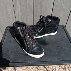 ALDO- size 10 womens Kia wedge sneakers
