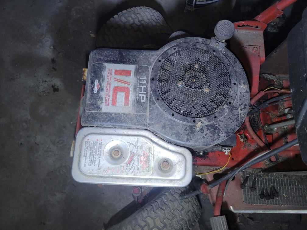 Vintage Lawn Chief mower for Sale in Homer Glen, IL OfferUp