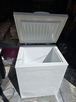 Fridgedaire Chest freezer