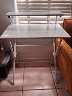 Modern white desk